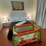 In Love: Vicoletto Dei Presepi *