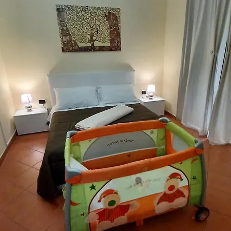In Love: Vicoletto Dei Presepi *