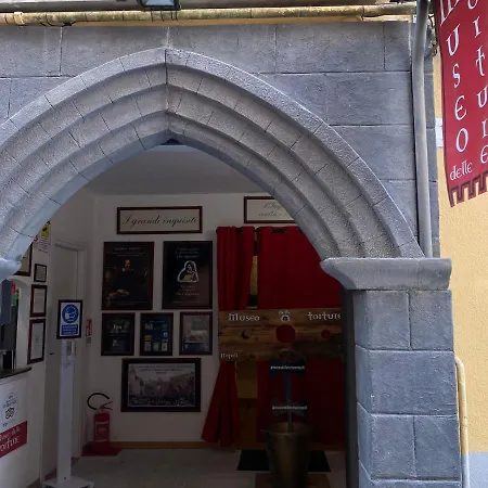 In Love: Vicoletto Dei Presepi * Napoli