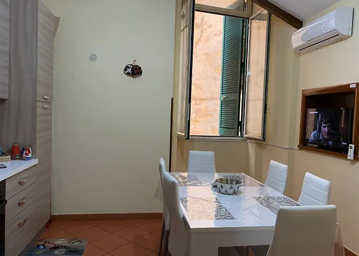 Daire In Love: Vicoletto Dei Presepi Napoli