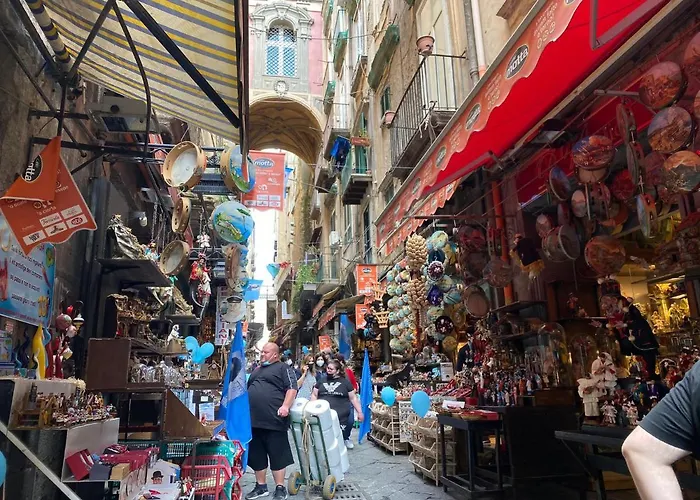 In Love: Vicoletto Dei Presepi Napoli