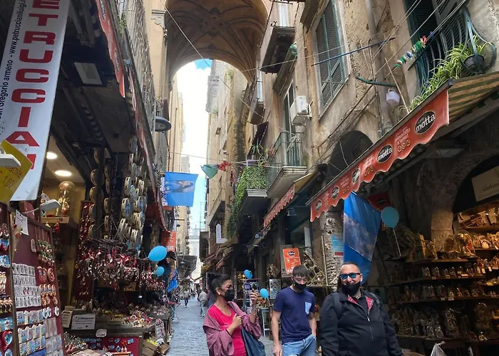 In Love: Vicoletto Dei Presepi