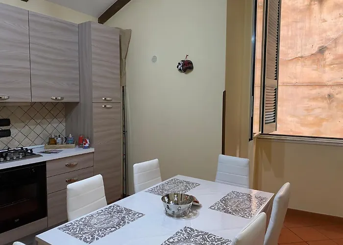 In Love: Vicoletto Dei Presepi Daire